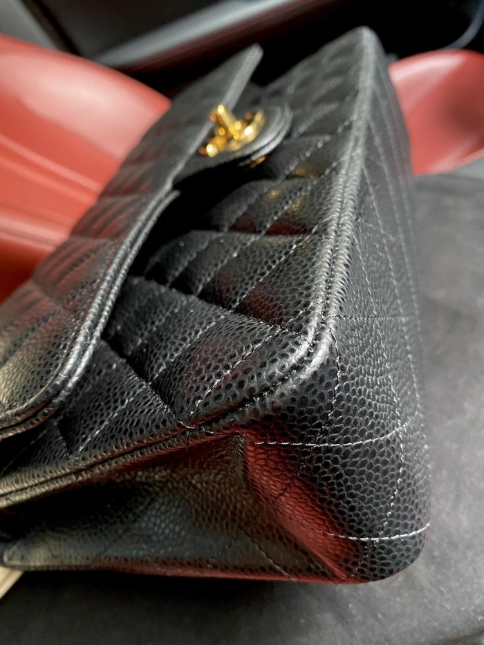 Handbag Chanel A01112 size 25.5*15.5*6.5 cm