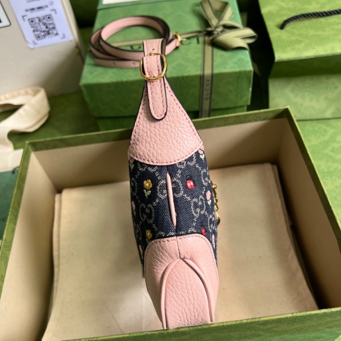 Handbag Gucci 637092 size 19*13*3 cm