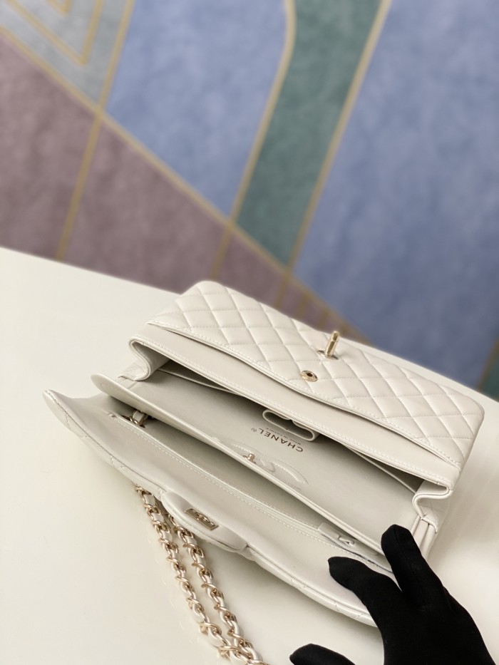 Handbag Chanel 112 size 25 cm