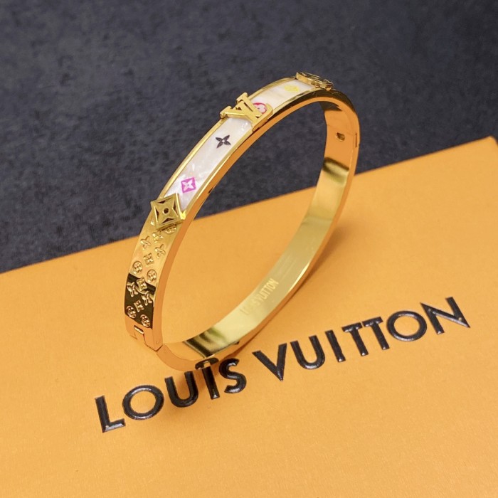 Jewelry Louis Vuitton 8