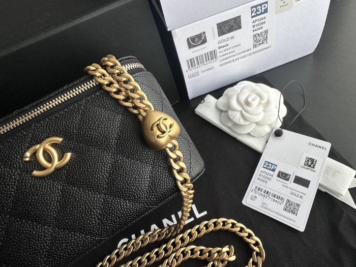 Handbag Chanel 3204 size 16cmx8cmx10 cm