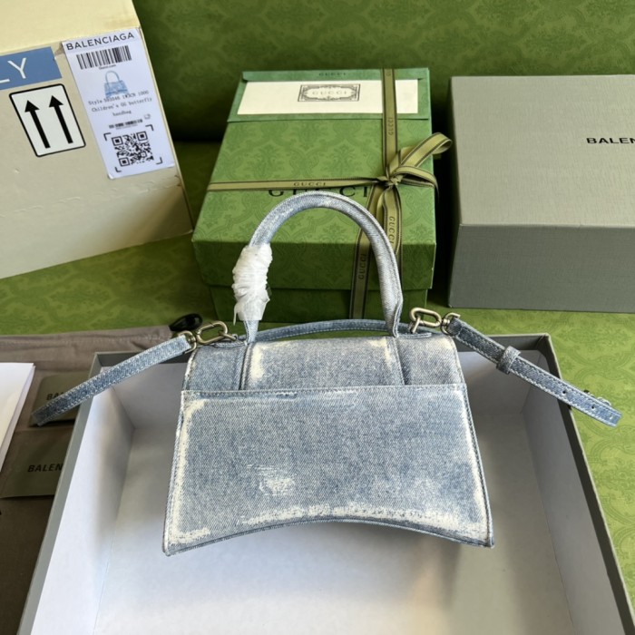 Handbag Gucci 593546 size 23*15*10 cm