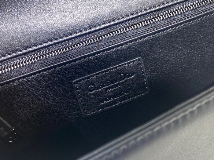 Handbag Dior 5821 size 25x15x8 cm