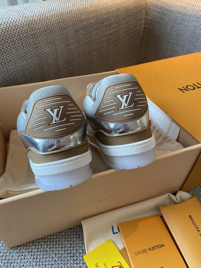 Louis Vuitton LV TRAINERS SNEAKER 9