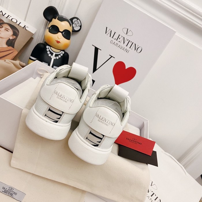 VALENTINO GARAVANI VL7N WOMEN Sneaker 4