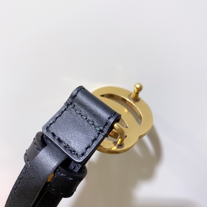 Gucci Belt 8 (width 2cm)