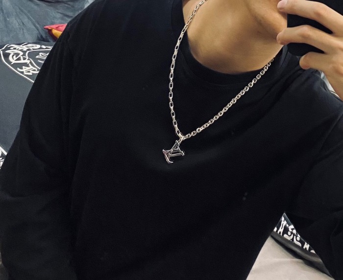 Clothes Louis Vuitton 105