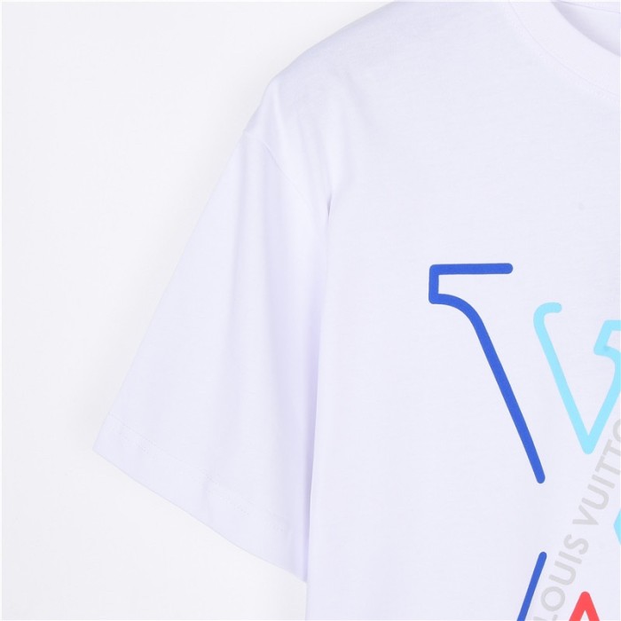 Clothes Louis Vuitton 369