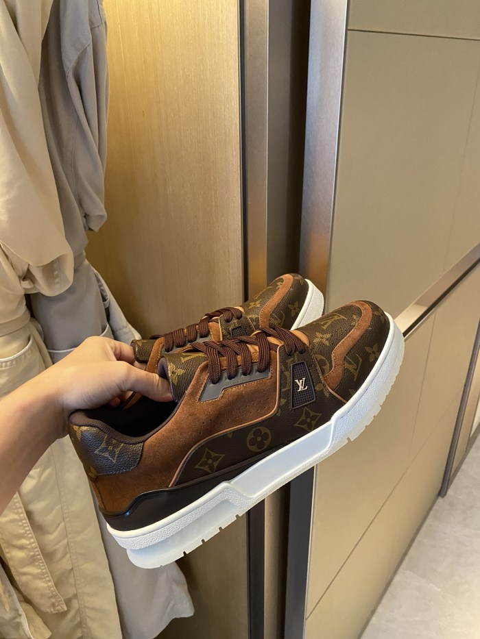 Louis Vuitton LV TRAINERS SNEAKER 9