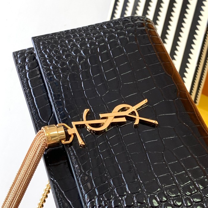 Handbags SAINT LAURENT 452159 size 24.5x16x6 cm