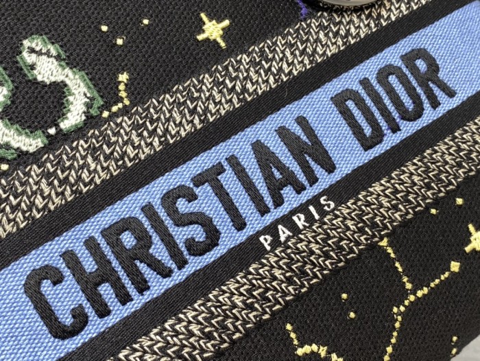 Handbag Dior size 24*12*20 cm