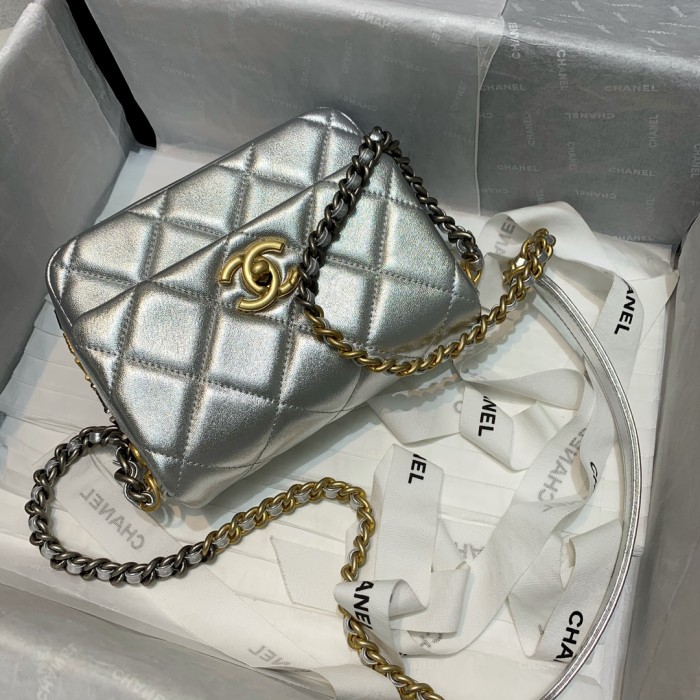 Handbag Chanel AS2733 size 17 12.5 5 cm