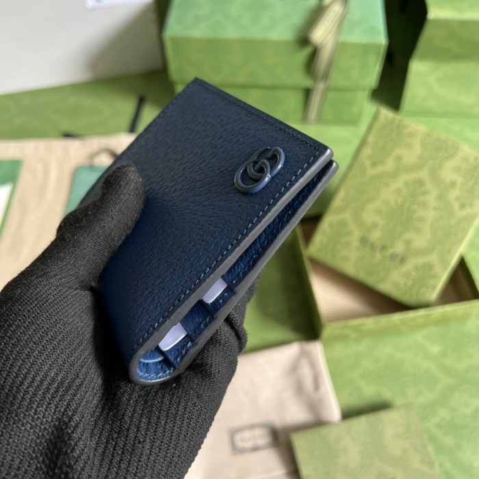 Handbag Chanel 723737 size 10.5*9.5 cm