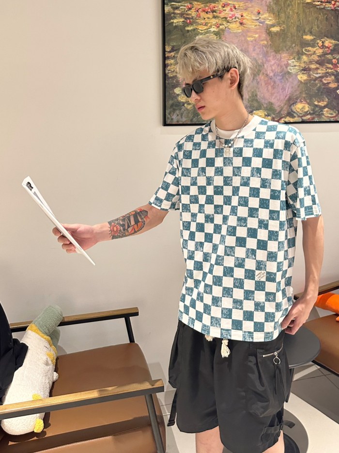 Clothes Louis Vuitton 413