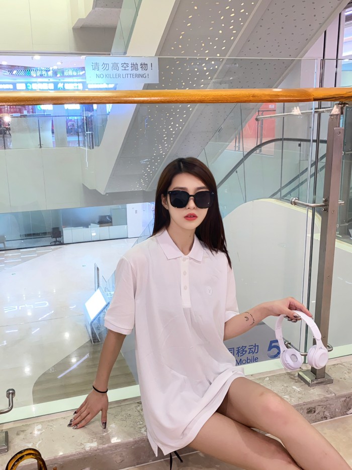 Clothes Louis Vuitton 302