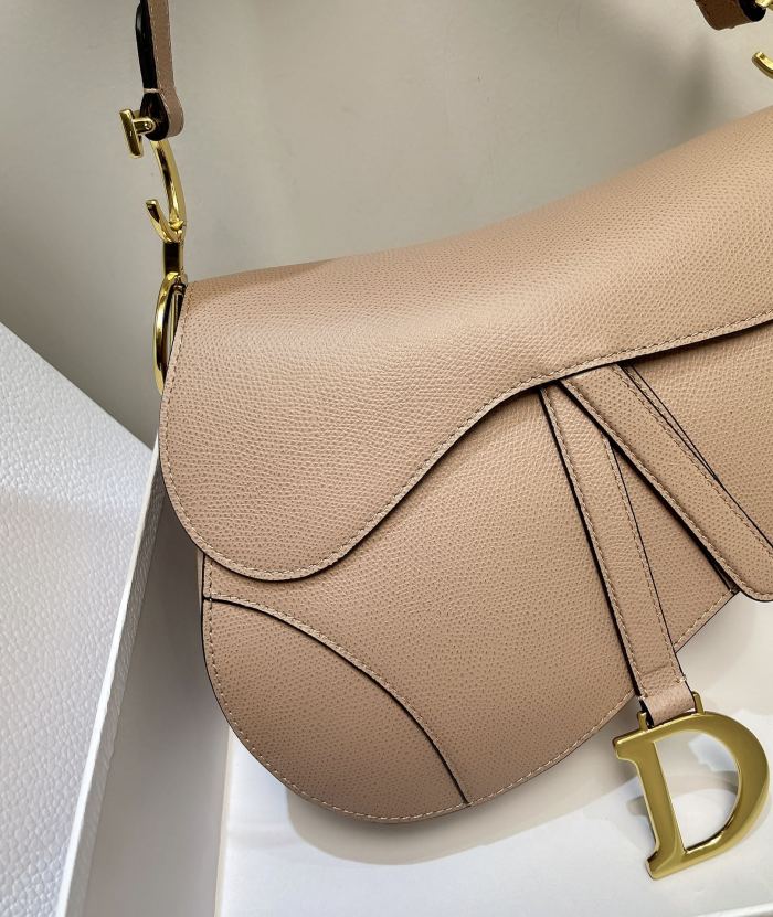 Handbag Dior size 25.5 x 20 x 6.5 cm