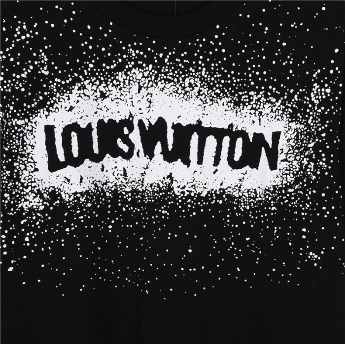 Clothes Louis Vuitton 360