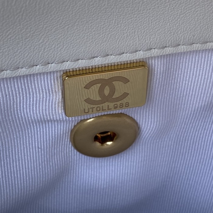 Handbag Chanel AS3011 size 21x13x7 cm