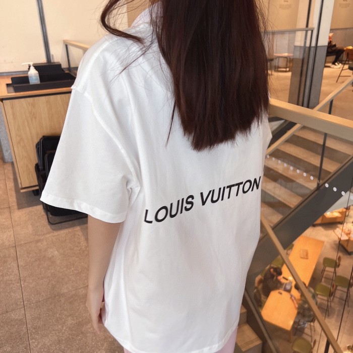 Clothes Louis Vuitton 263