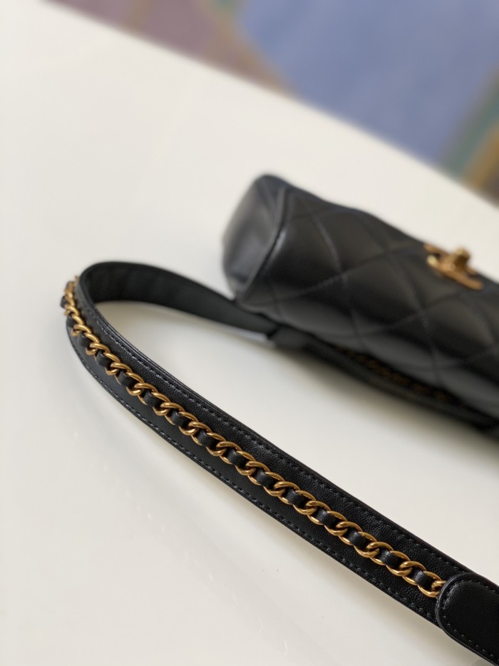 Handbag Chanel 99009 size 18*3.5*12 cm