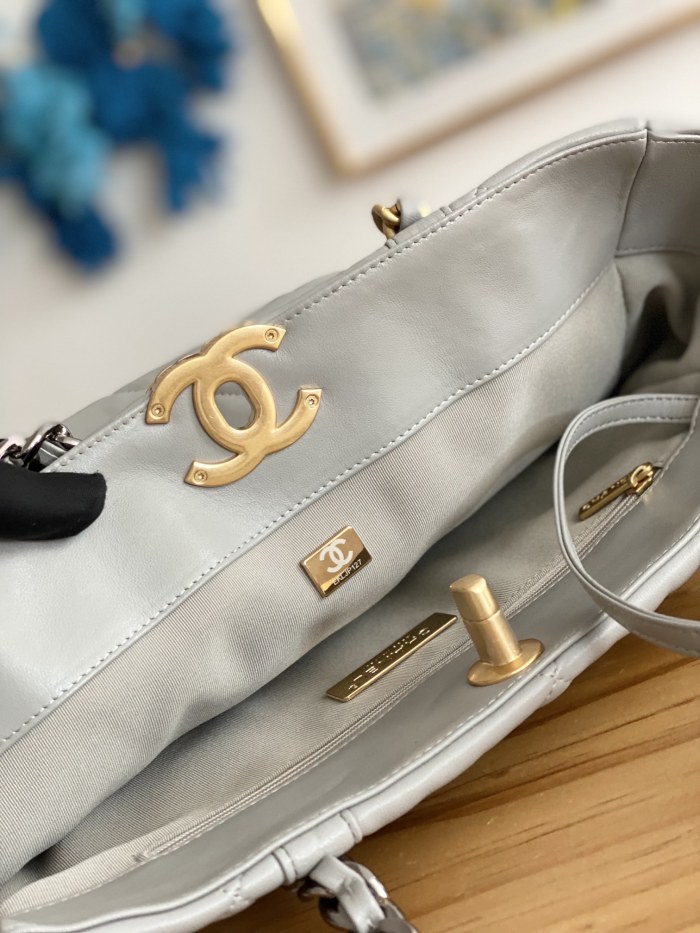 Handbag Chanel AS3519 size 30*37*10 cm