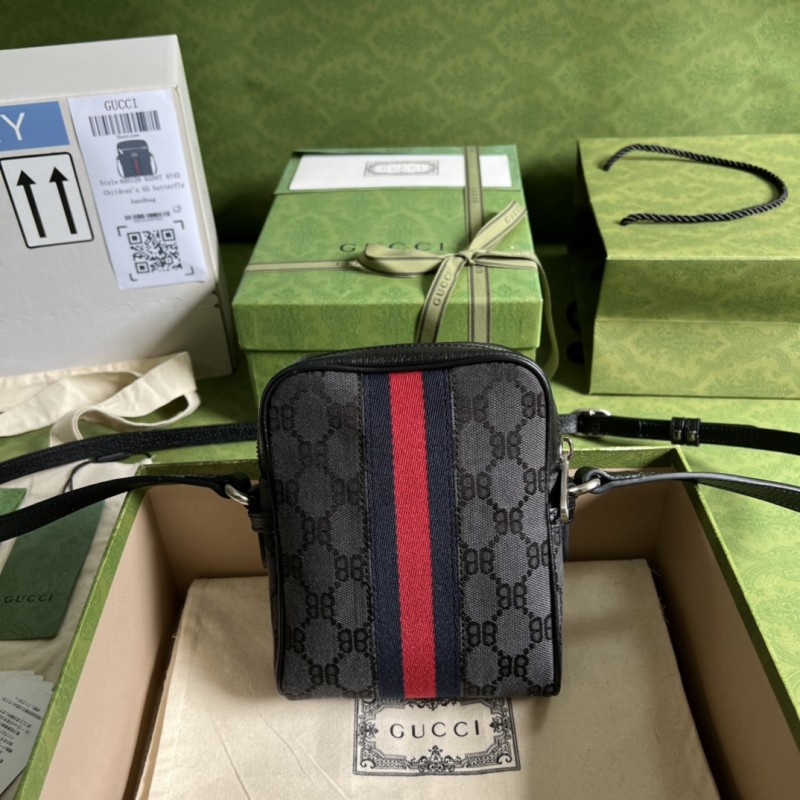 Handbag Gucci 680129 size 14.0 x17.8 x 5.3 cm