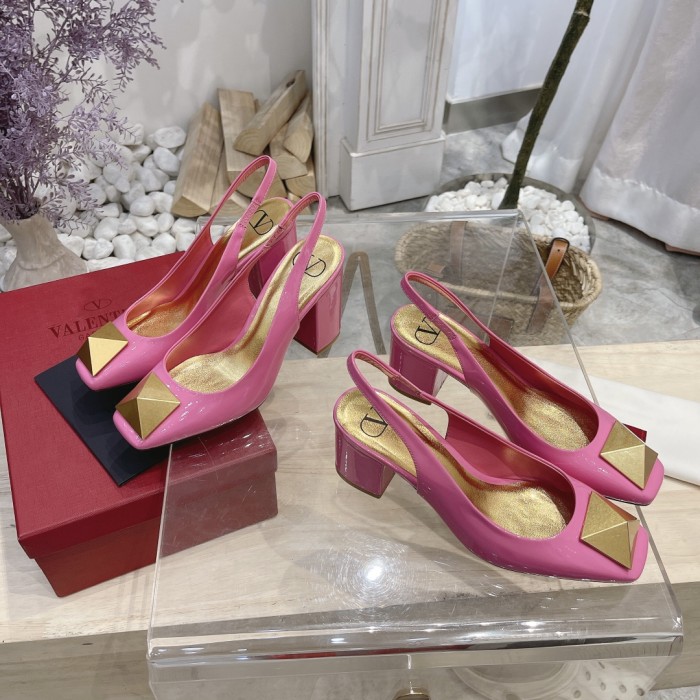 VALENTINO GARAVANI Roman Stud WOMEN 19