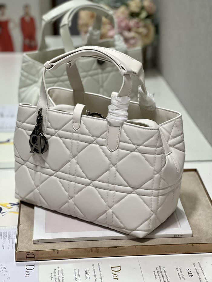 Handbag Dior 1188 size 30×36×15 cm