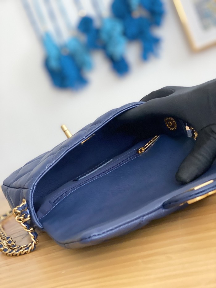 Handbag Chanel 3369 size 21X14.5X6 cm