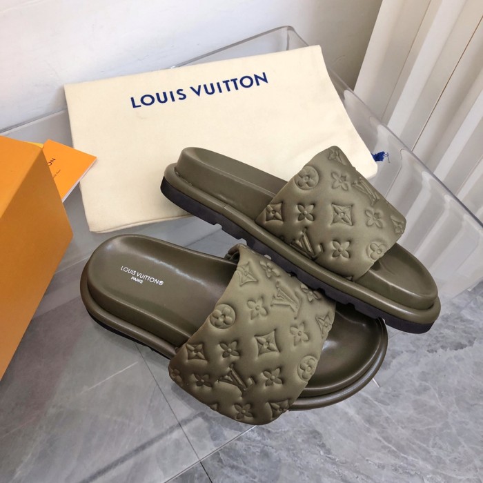 Louis Vuitton POOL PILLOW COMFORT MULES WOMEN 1