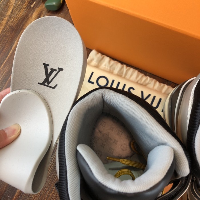 Louis Vuitton Trainer Sneakers 16