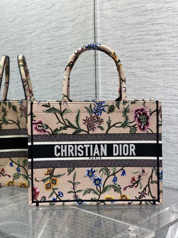 Handbag Dior size 36*18*28 cm