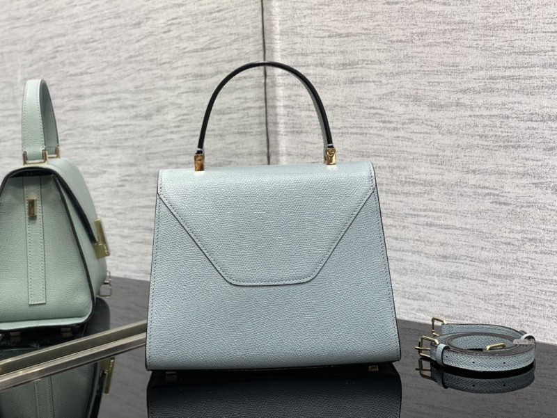 Handbag VALEXTRA size 𝟐𝟐*𝟏𝟔'𝟓*𝟏𝟐 𝐂𝐦