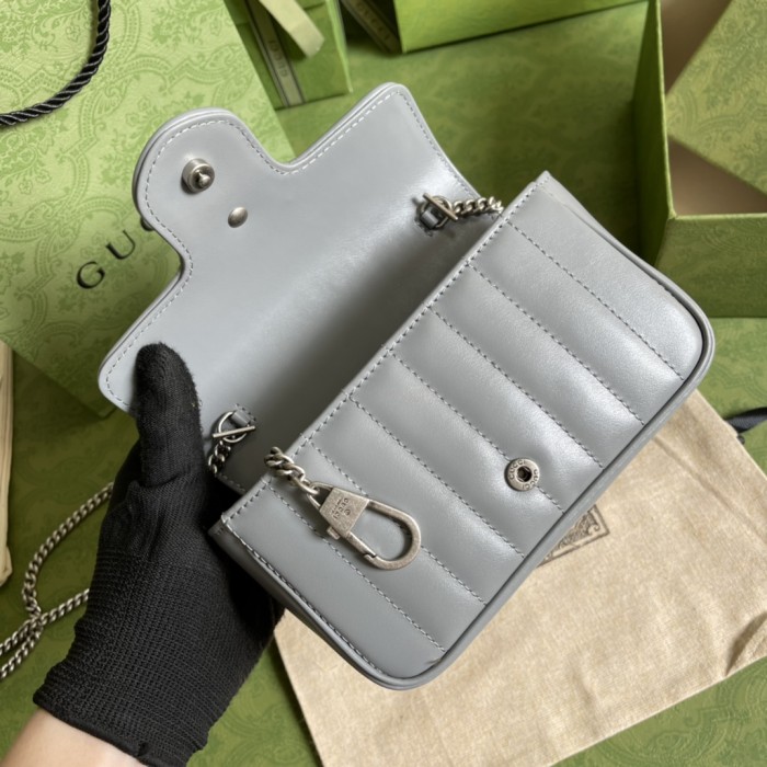 Handbag Gucci 476433 size 16.5*10.2*5.1 cm