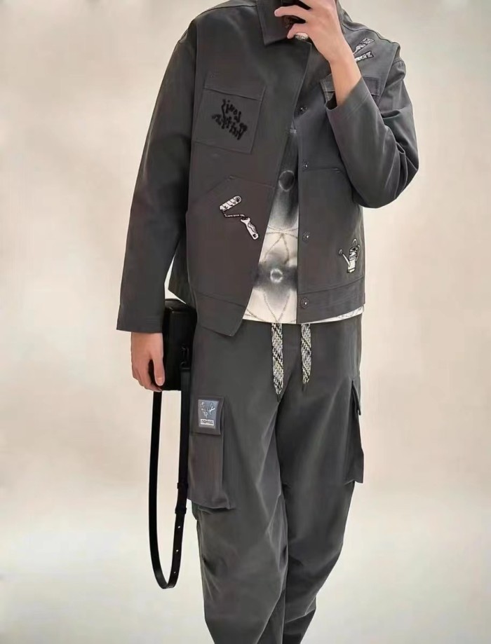 Clothes Louis Vuitton 282