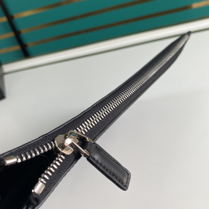 Handbag Gucci 473950 size 30.5*21*1.5 cm