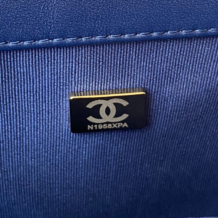 Handbag Chanel size 20/25 cm