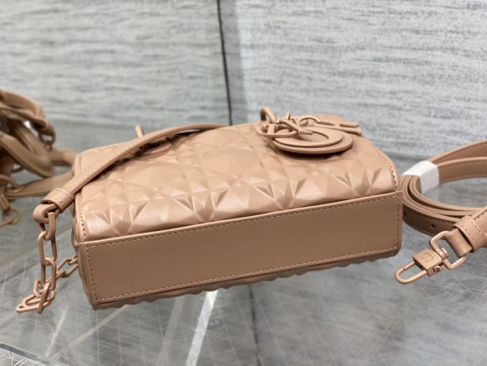 Handbag Dior size 16*5.5*10 cm