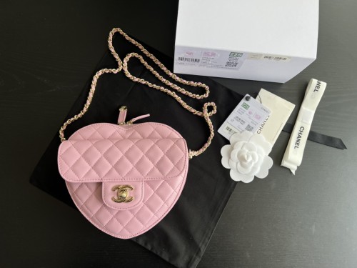 Handbag Chanel size 18cmx17cmx5 cm