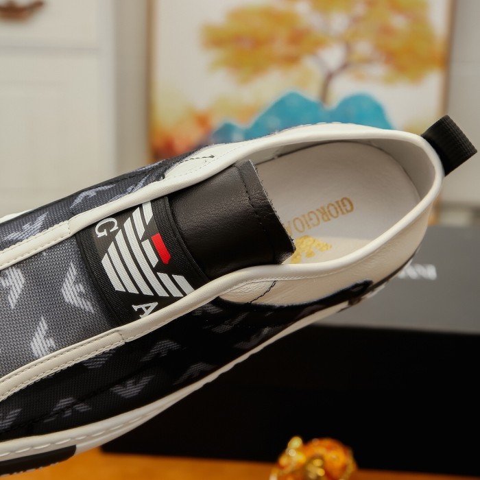 Armani Low Top Sneaker 19