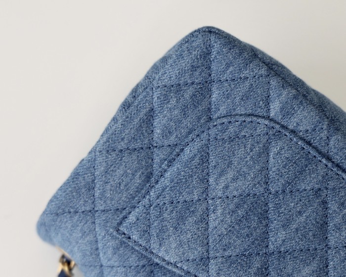 Handbag Chanel size 20cm