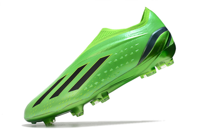AD football shoes 18