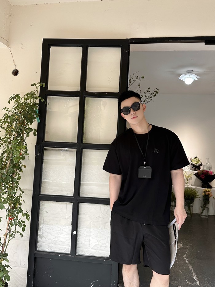 Clothes Burberry 239