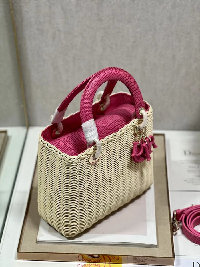 Handbag Dior 9989 size 24×20×11 cm