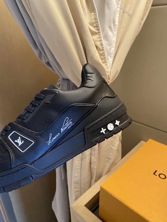 Louis Vuitton LV TRAINERS SNEAKER 9