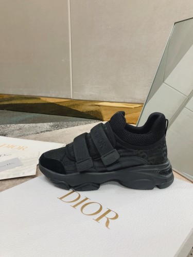 Dior D-Wander Sneaker 5