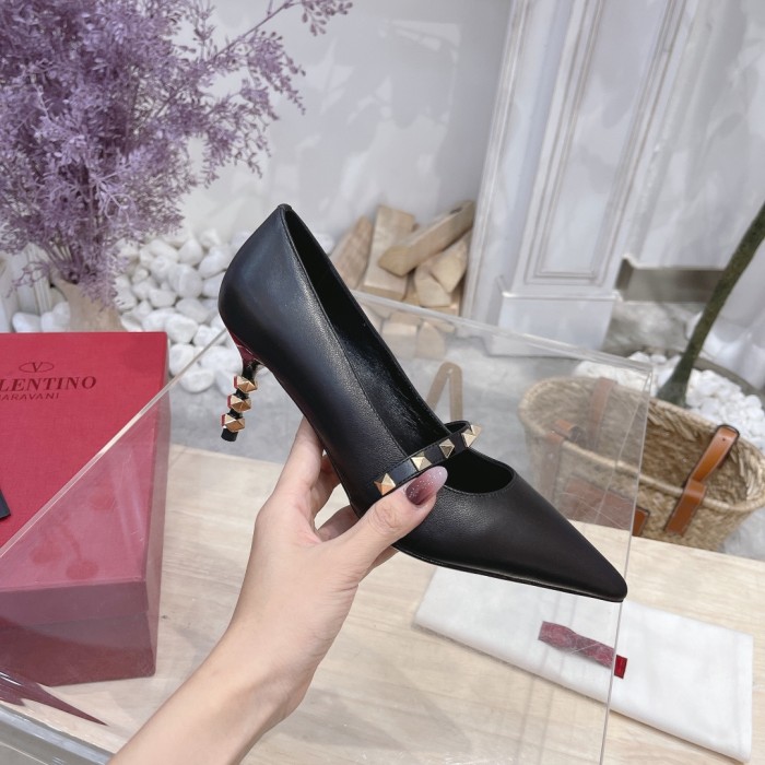 VALENTINO GARAVANI Roman Stud WOMEN 16