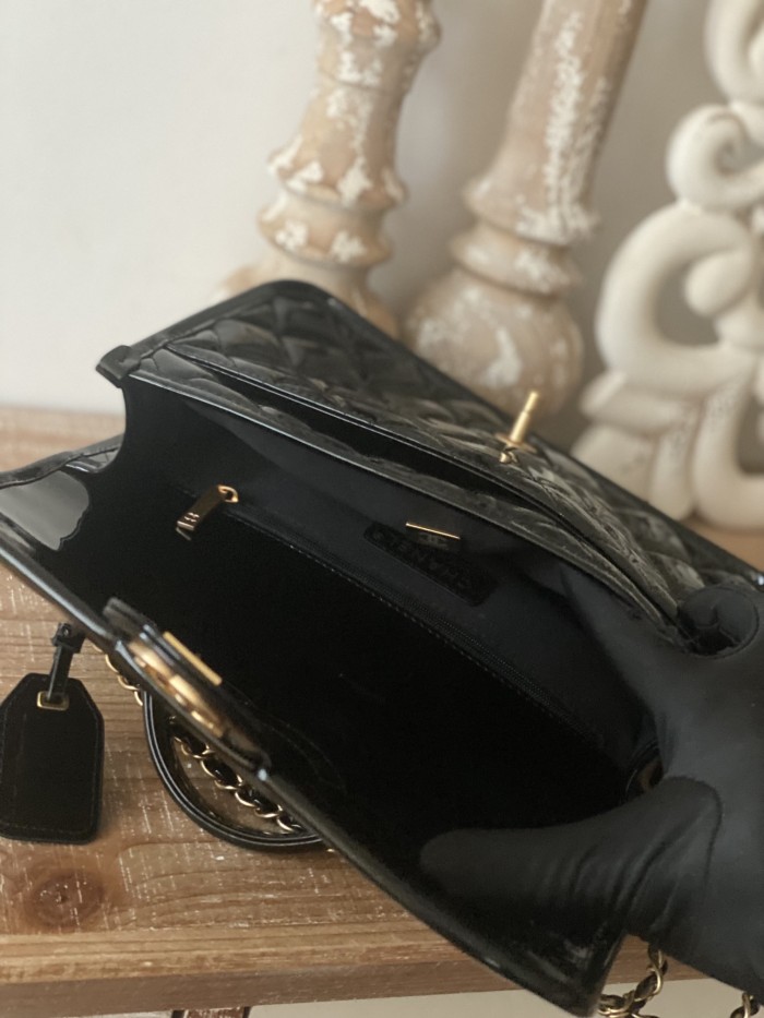 Handbag Chanel AS3653 size 25x21.5x7 cm