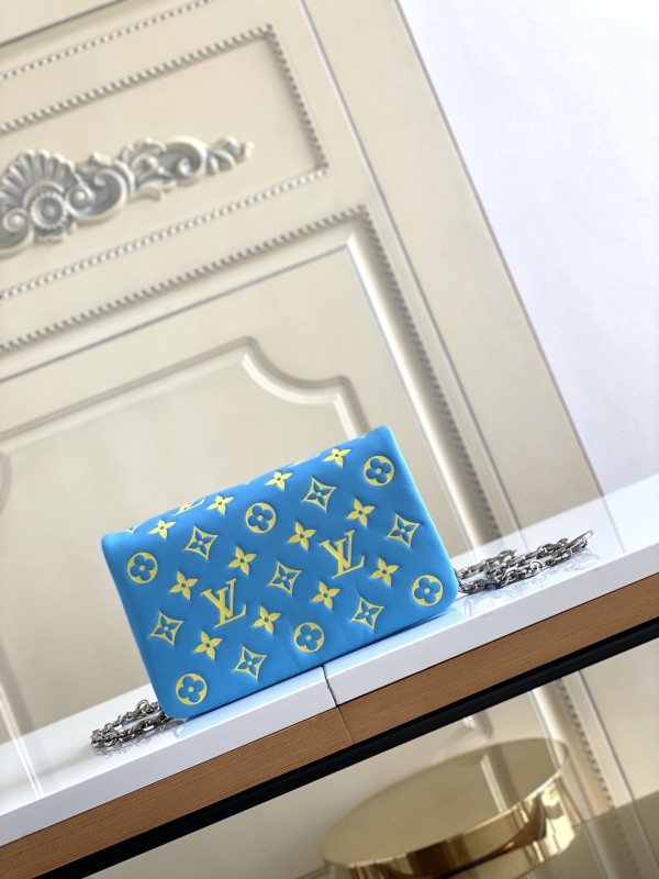 Handbag Louis Vuitton M80742 size 20 x 14 x 8 cm