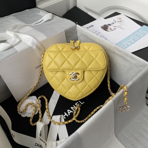 Handbag Chanel AS2927 size 17×15×6 cm